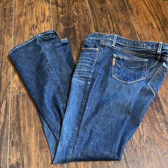 Paige Jeans - Picture 13 of 14